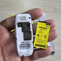 Maximum MB10 Mini Phone 1000mAh Auto Call Record FM With Warranty