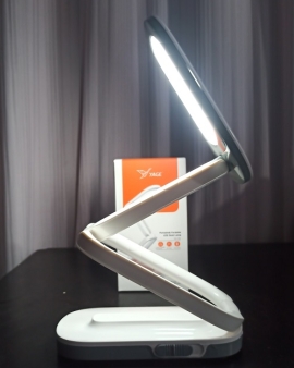 Yage T125 Foldable Desk Table Lamp 1200mAh