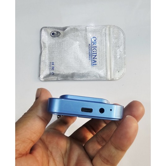 i16 Pro Mini Folding Phone Magic Voice Blue