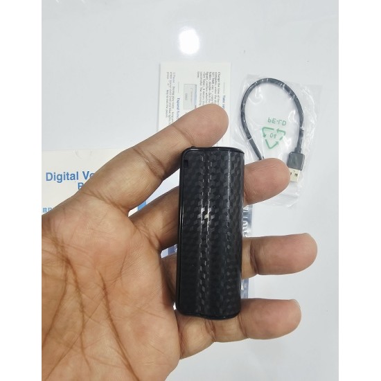 Q70 Professional Portable Digital Voice Recorder 8GB