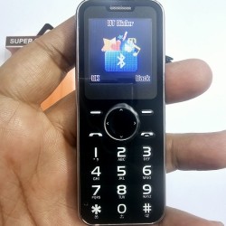 A1B Slim Mini Card Phone With Bluetooth Dialer Black