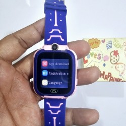 Q12 Kids Calling Smart Watch GPS Location Track Pink