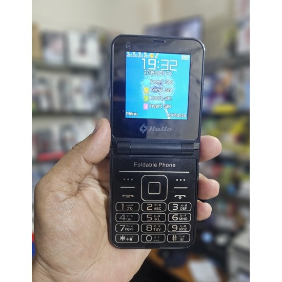 Hallo Style Folding Phone Four Sim Black
