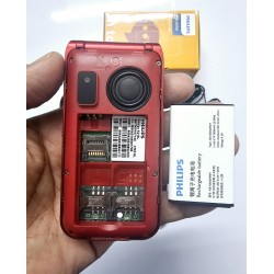 Philips E218L Folding Phone Dual Display Red