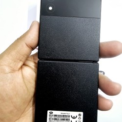 itel Flip 1 Folding Phone Dual Sim Black
