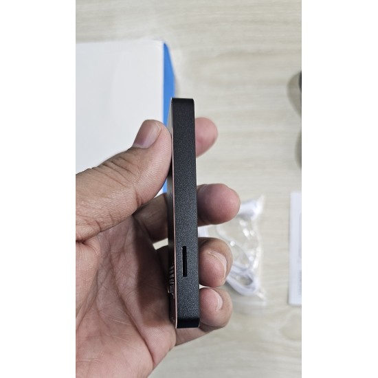 iQQ X2 Bluetooth MP3 MP4 Music Player 4GB Metal Body 