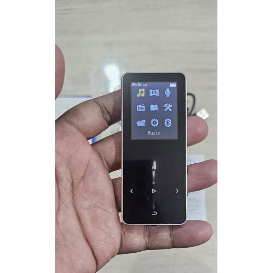 iQQ X2 Bluetooth MP4 Music Player 4GB Metal Body