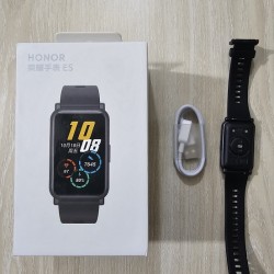 Honor ES Smart Band AMOLED Touch Display 