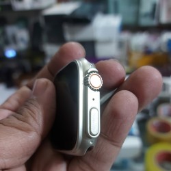 C800 Ultra Smartwatch 1.99 Inch Wireless Charging Black