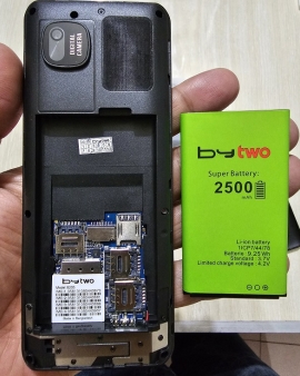 Bytwo B205 4 Sim Phone With Warranty