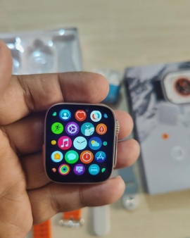 Watch 8 Ultra Smartwatch Wireless Charging With TWS Headphone - Orange