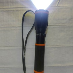 Geepas GFL4659N Waterproof LED Flash light