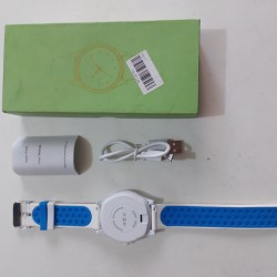 R10 Smart watch Full Touch Dispaly Call option And Camera