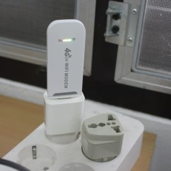 LTE 4G USB Modem Wifi Router Single Sim