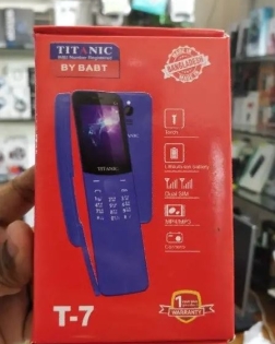 Titanic T7 Banana phone Dual Sim With Warranty